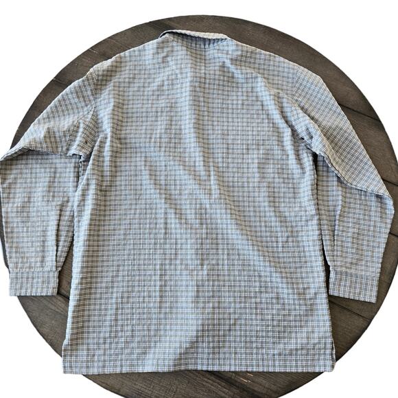 L.L. Bean Button Down Long Sleeve Outdoor Active Shirt Size M - Picture 2 of 12
